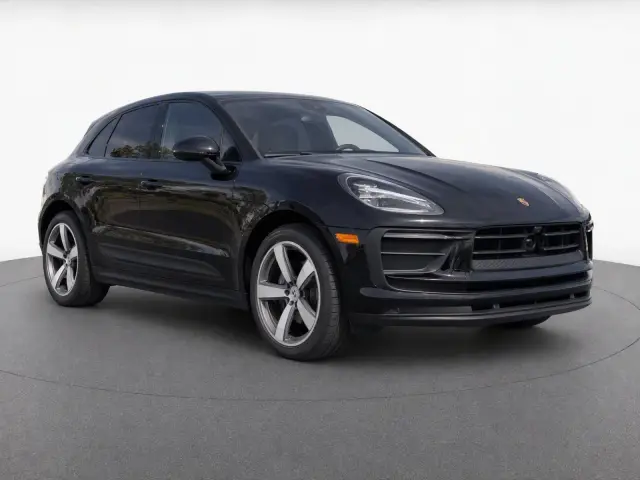 2023 Porsche Macan Base - Photo 14