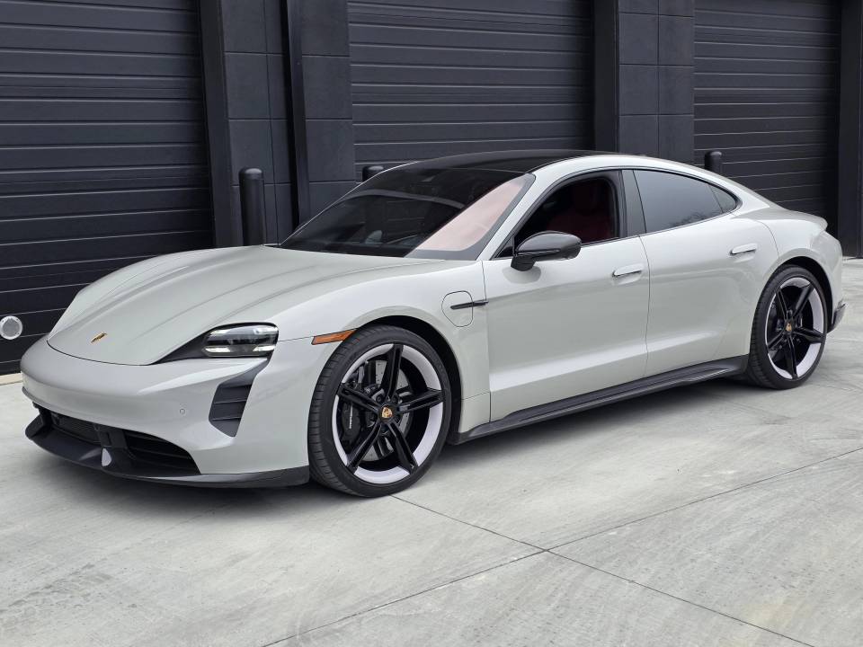 2021 Porsche Taycan Turbo S