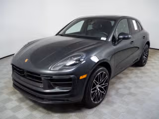 2025 Porsche Macan