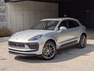 2026 Porsche Macan's photo