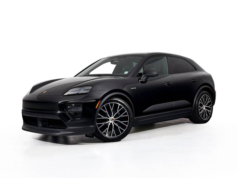 2026 Porsche Macan