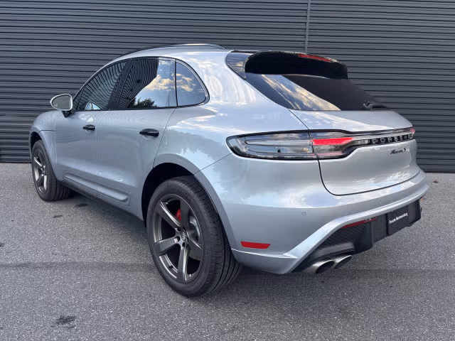 2026 Porsche Macan S - Photo 18