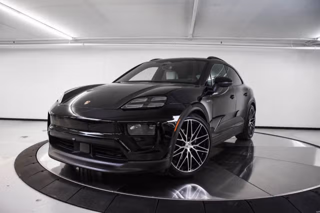 Used 2025 Porsche Macan Base with VIN WP1AD2XA6SL078167 for sale in Austin, TX