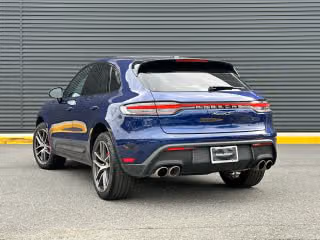 2024 Porsche Macan S - Photo 17