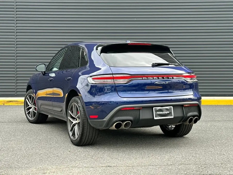 2024 Porsche Macan S - Photo 23