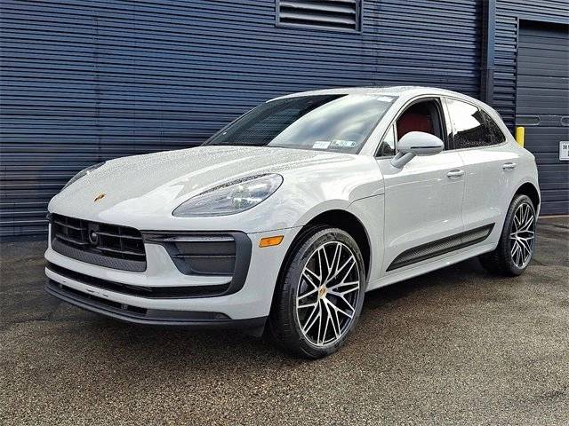 2026 Porsche Macan T