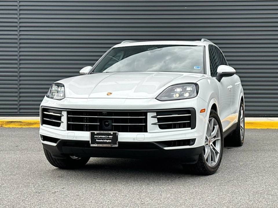 2026 Porsche Cayenne Base