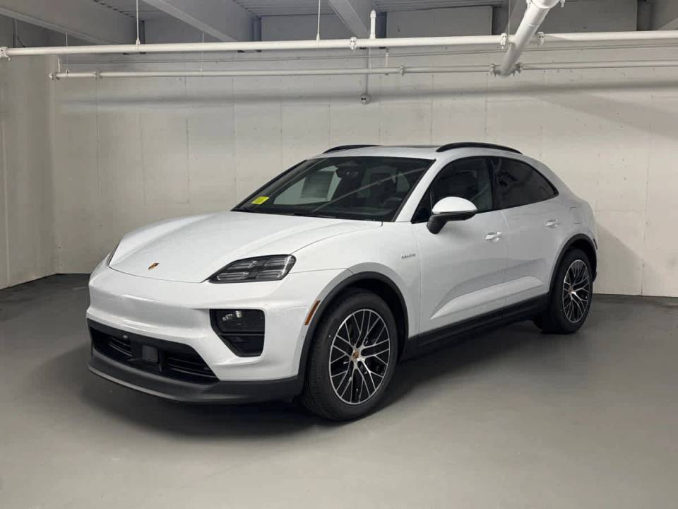 2026 Porsche Macan