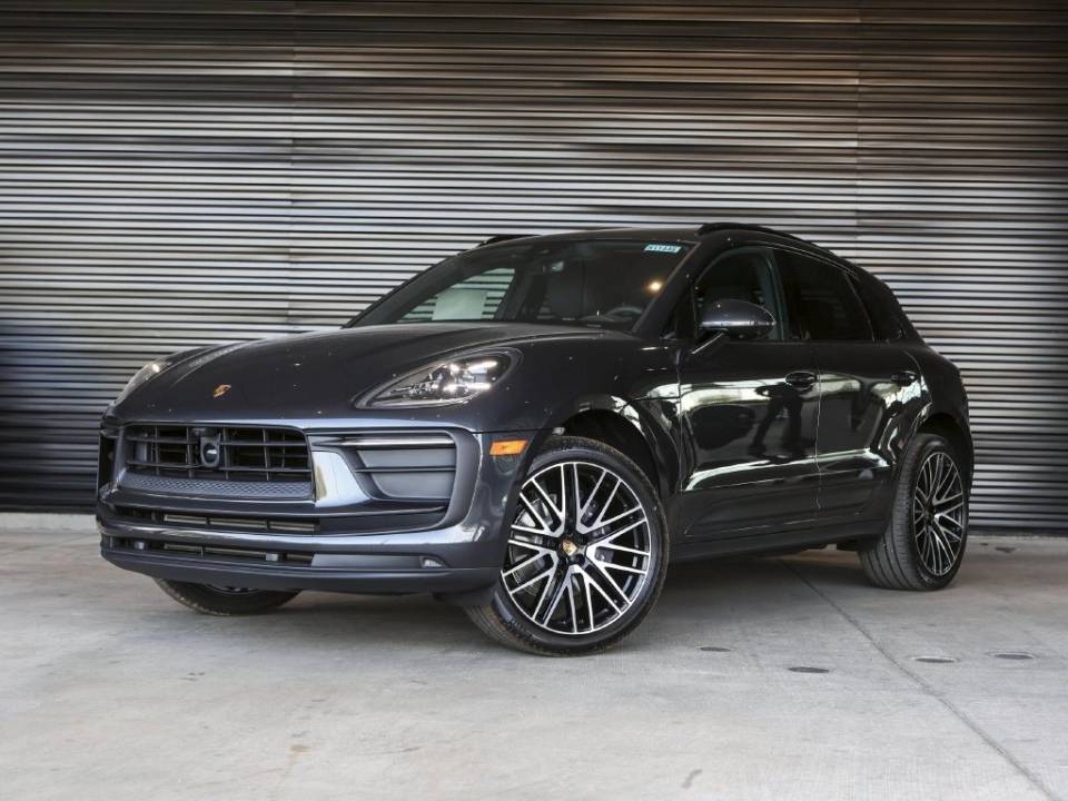 2026 Porsche Macan