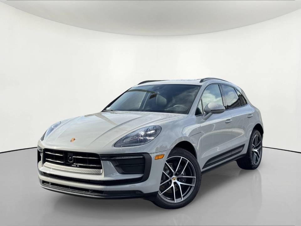 2025 Porsche Macan