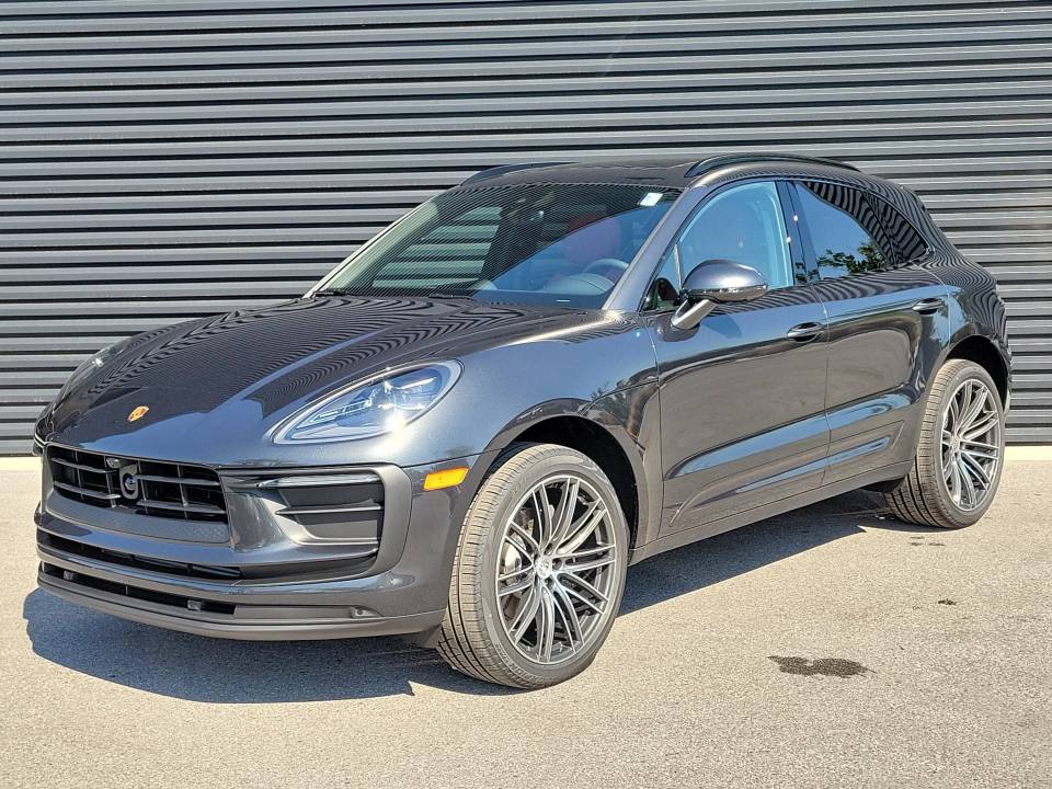 2026 Porsche Macan