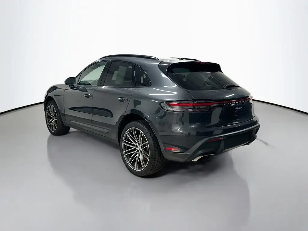 2025 Porsche Macan Base - Photo 24