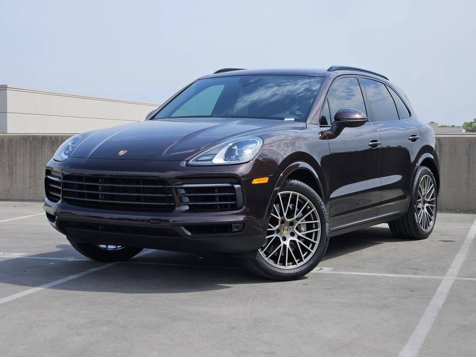 2023 Porsche Cayenne Platinum Edition