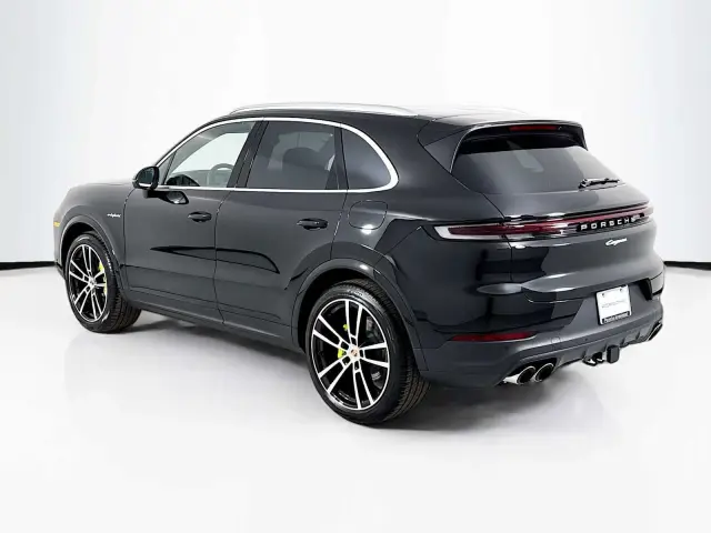 2026 Porsche Cayenne E-Hybrid - Photo 22