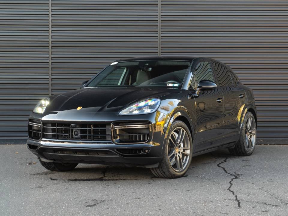 2023 Porsche Cayenne Coupe