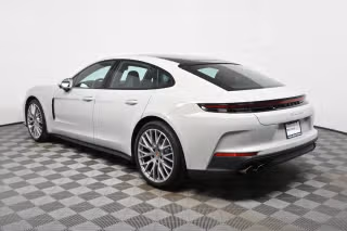 2026 Porsche Panamera Base - Photo 17