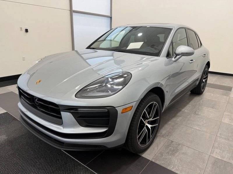 2025 Porsche Macan