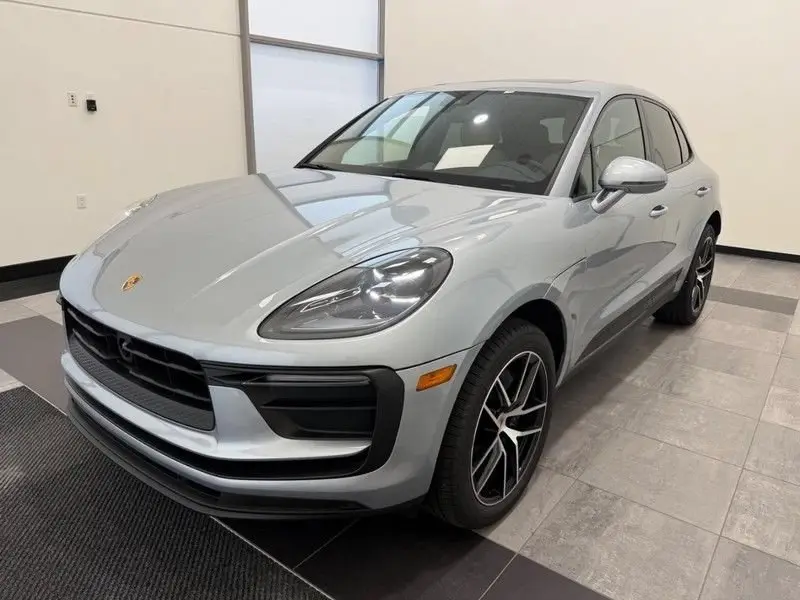 2025 Porsche Macan Base - Photo 7