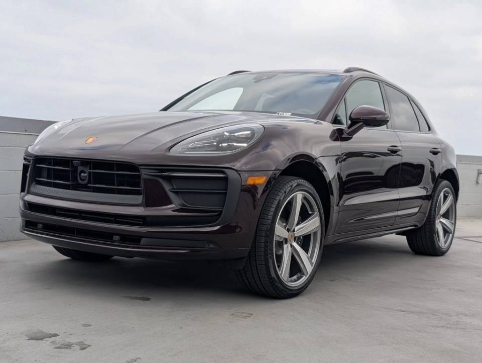 2026 Porsche Macan