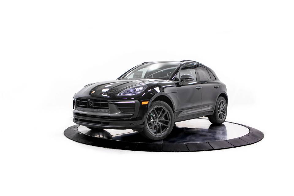 2026 Porsche Macan T