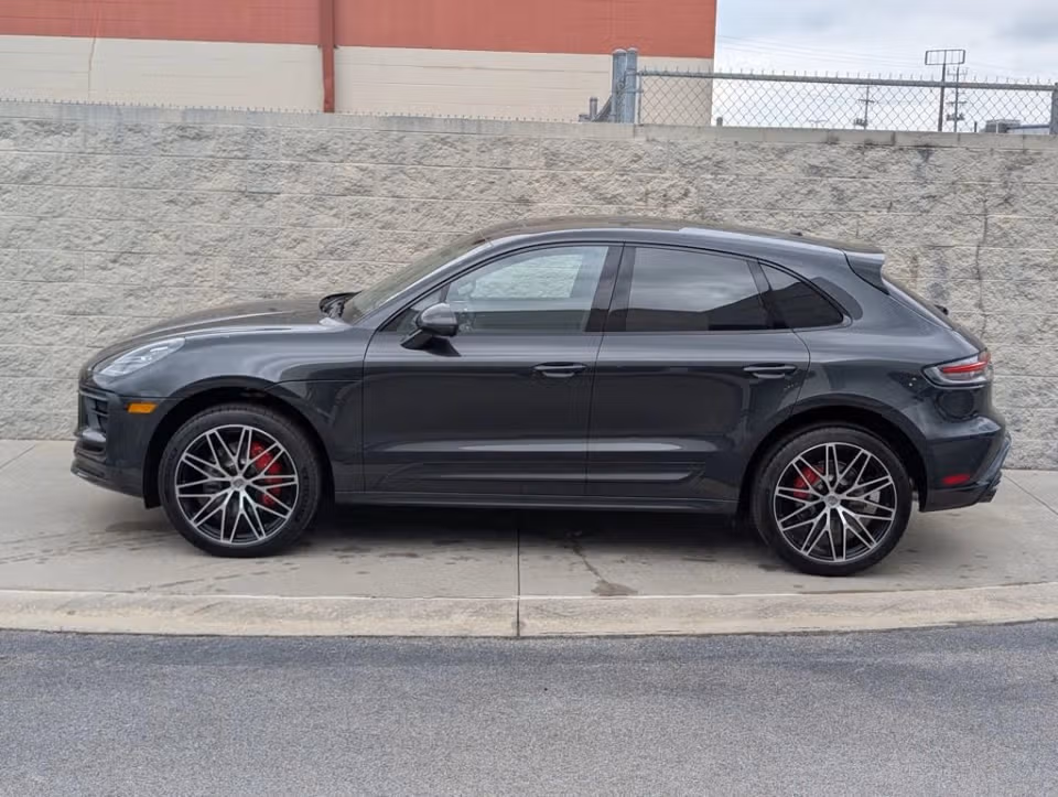 2026 Porsche Macan S - Photo 11