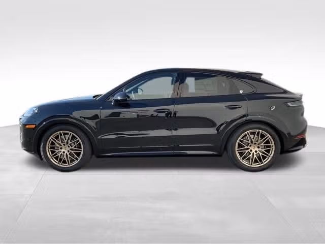 2026 Porsche Cayenne Coup GTS - Photo 12