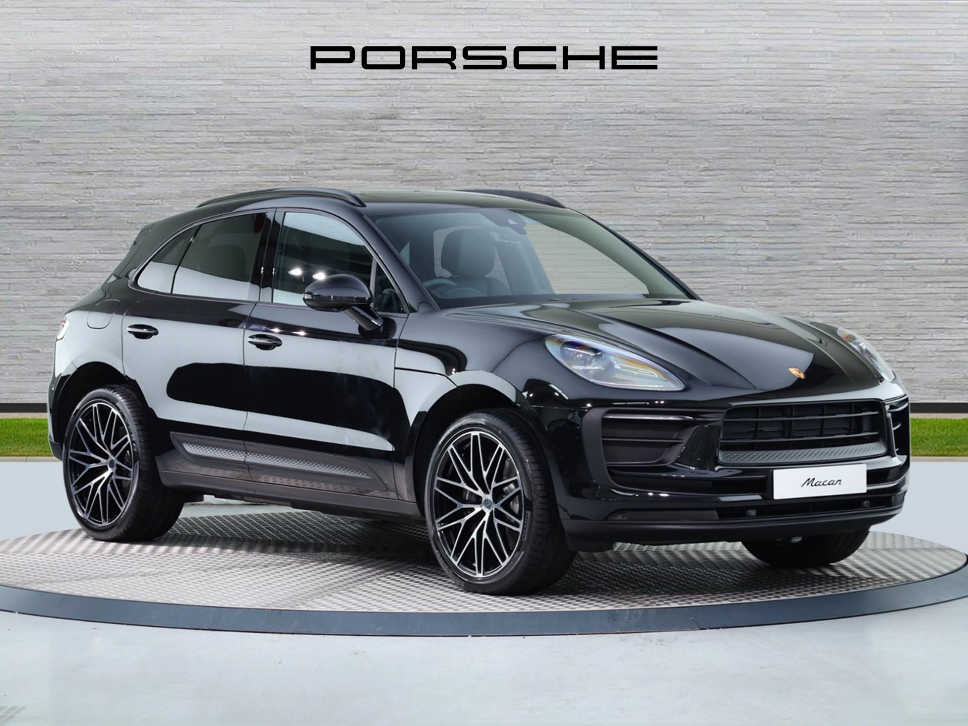 Macan, photo 1 of 39