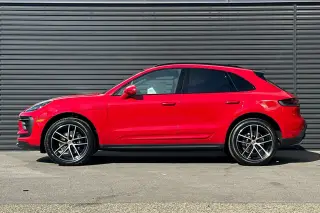 2026 Porsche Macan Base - Photo 13