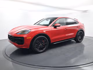 2026 Porsche Cayenne GTS's photo