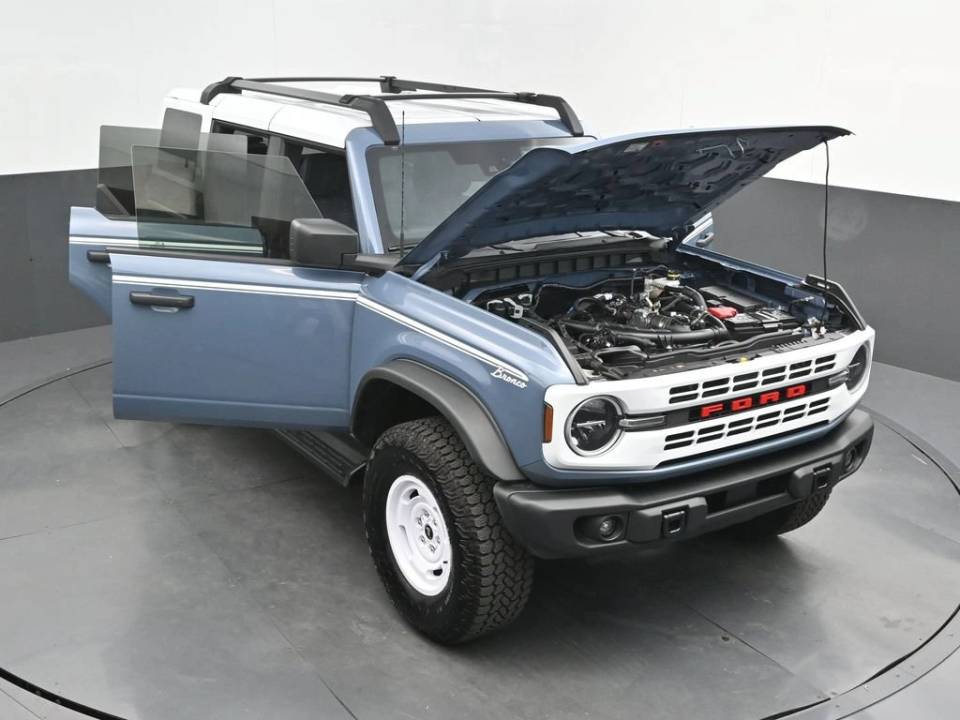2025 Ford Bronco 4-Door Heritage Editon