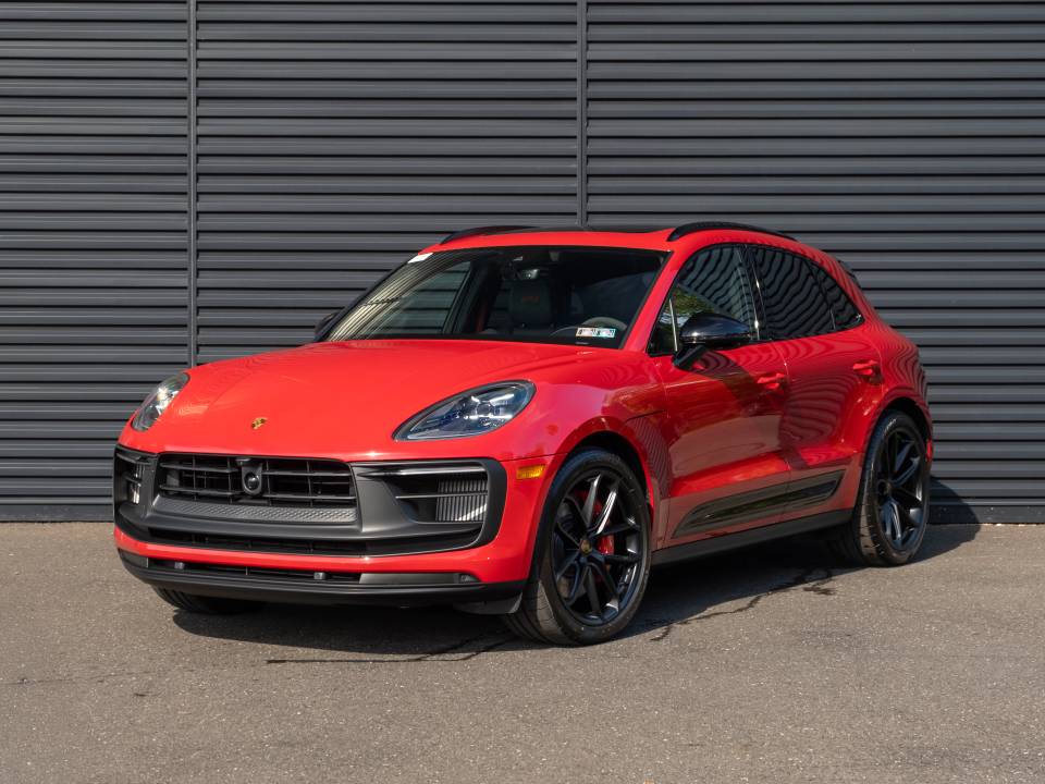 2026 Porsche Macan