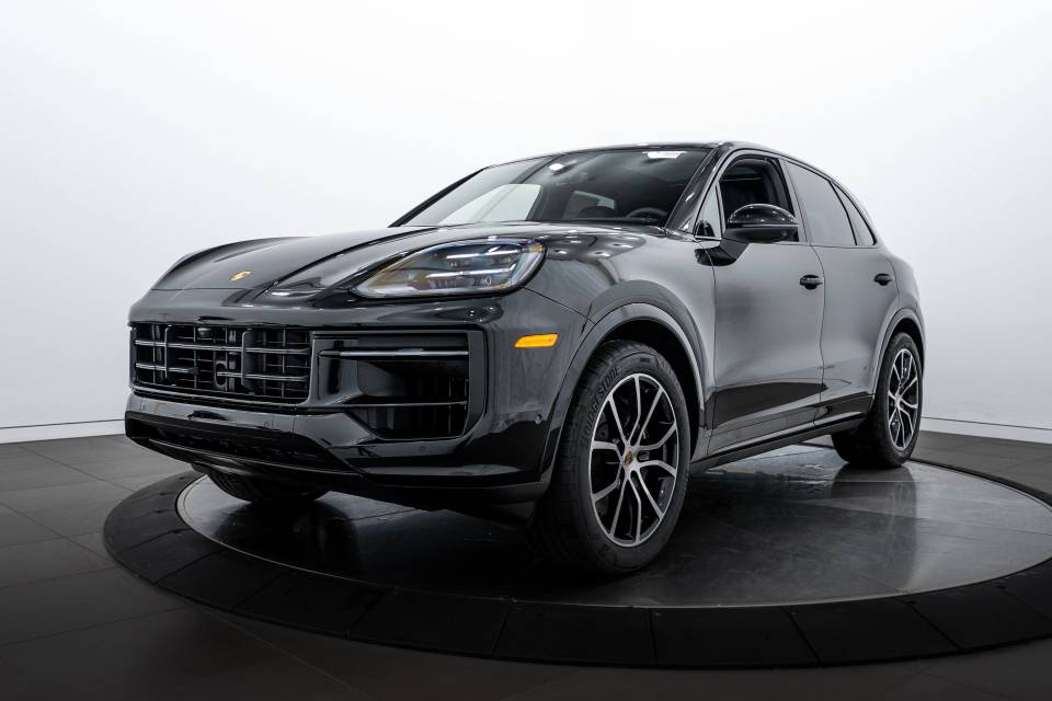 2026 Porsche Cayenne Base