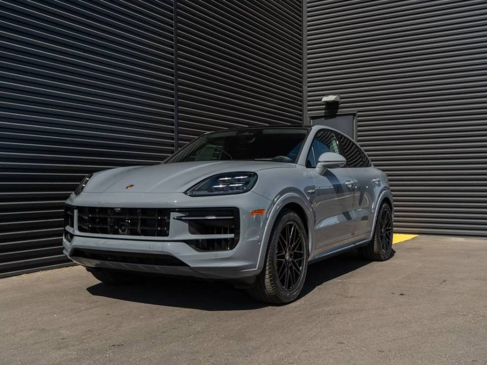 2026 Porsche Cayenne