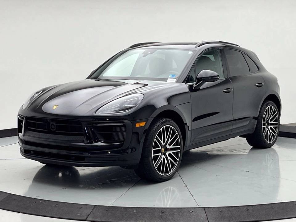 2023 Porsche Macan