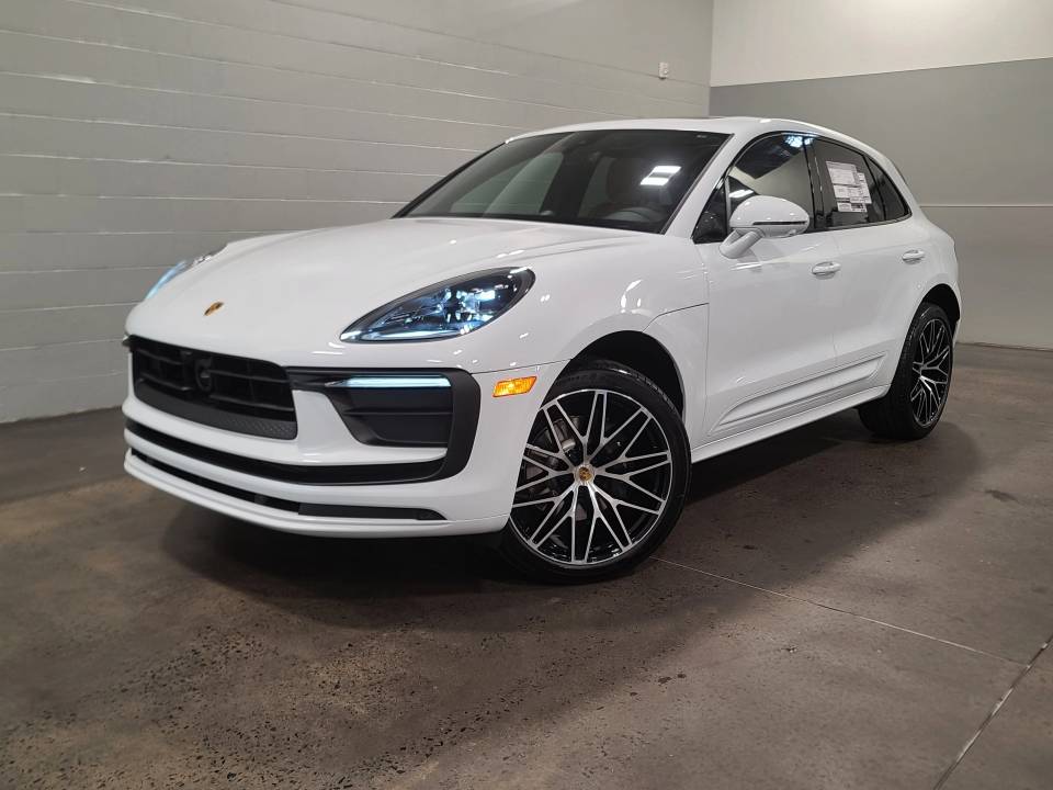 2026 Porsche Macan