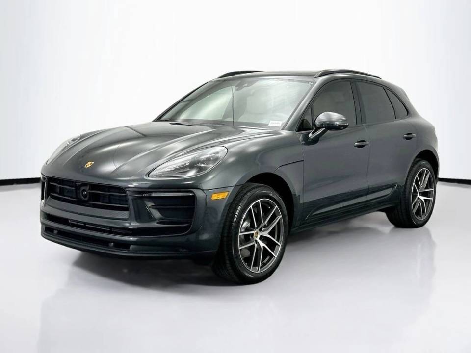 2026 Porsche Macan