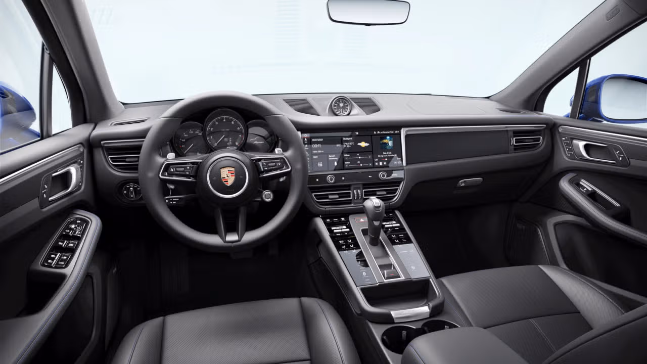 2026 Porsche Macan - Photo 28