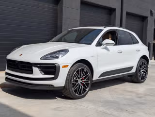 2025 Porsche Macan
