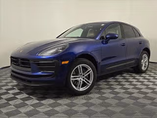 2025 Porsche Macan