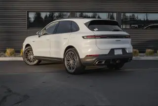 2026 Porsche Cayenne E-Hybrid - Photo 21