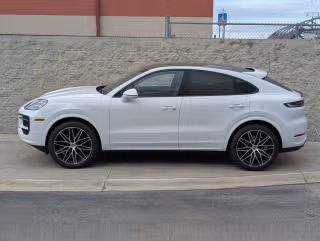 2026 Porsche Cayenne Coup Base - Photo 9
