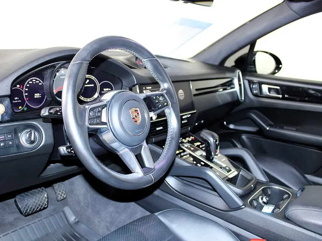 2023 Porsche Cayenne Base - Photo 32