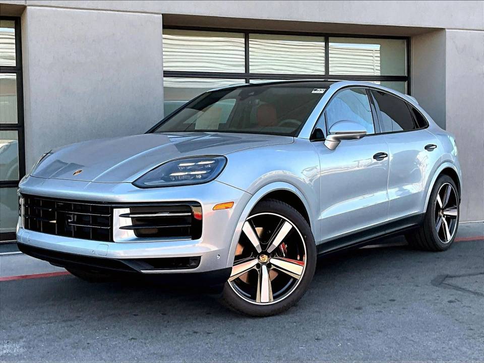 2025 Porsche Cayenne Coup Base