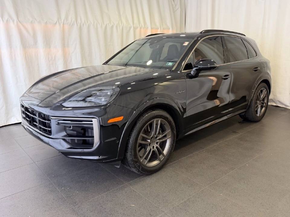 2025 Porsche Cayenne Turbo E-Hybrid