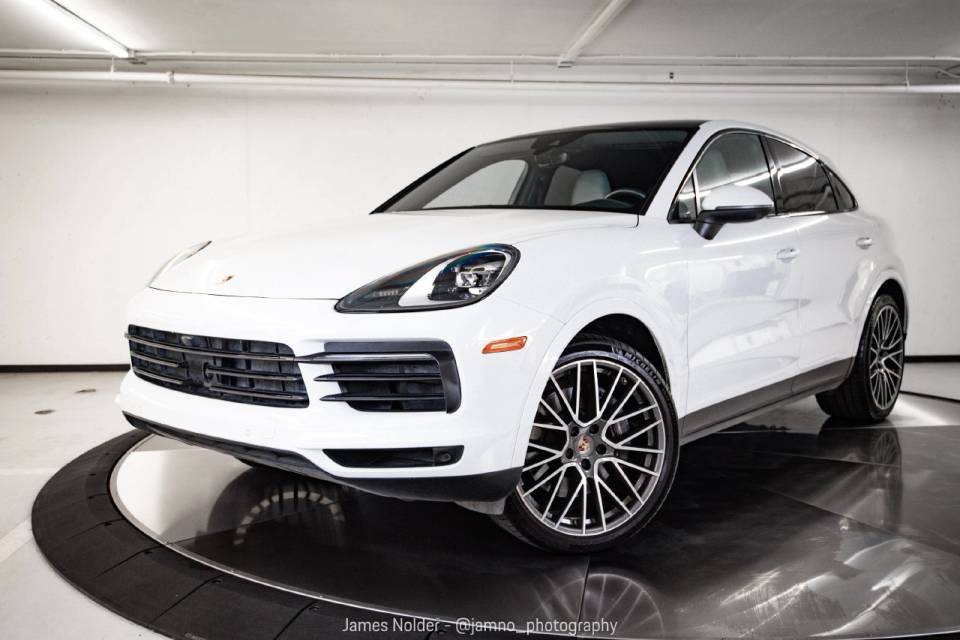 2022 Porsche Cayenne Coupe
