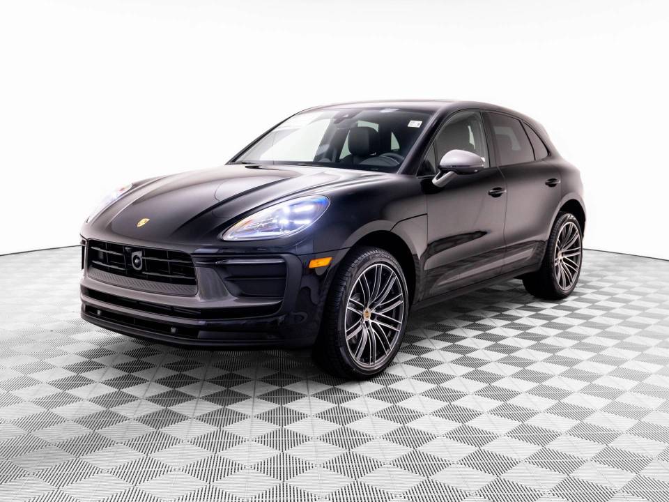 2026 Porsche Macan