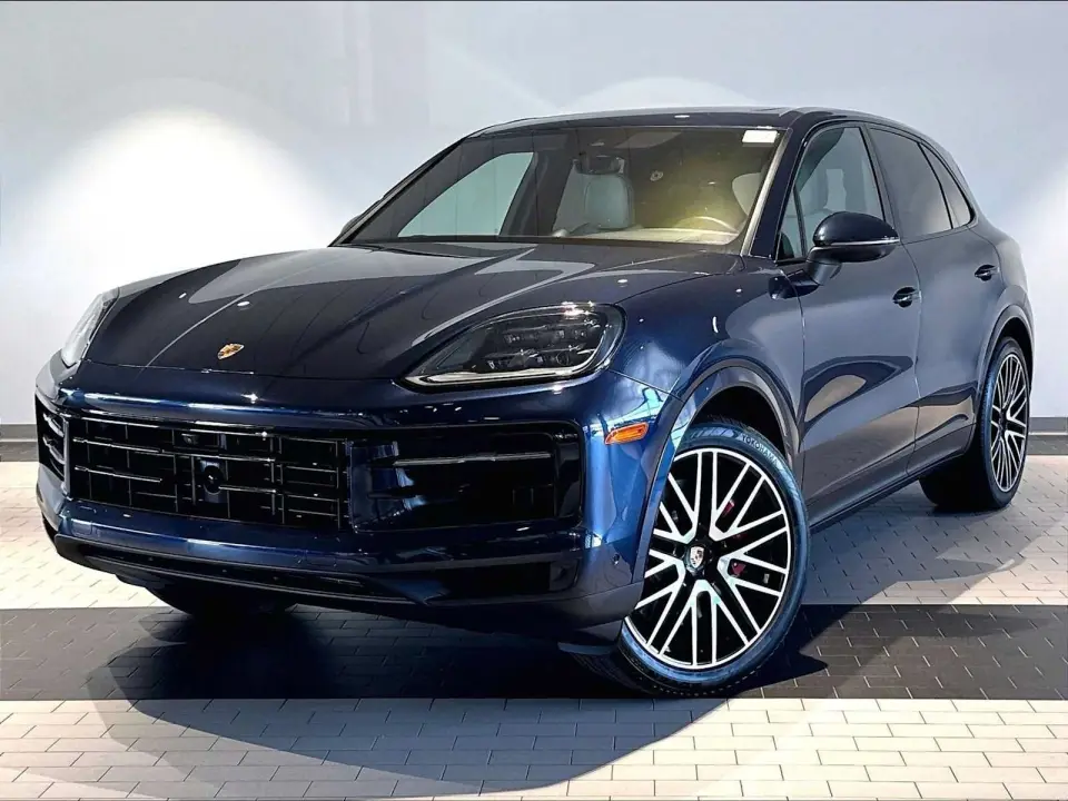 2025 Porsche Cayenne S - Photo 7