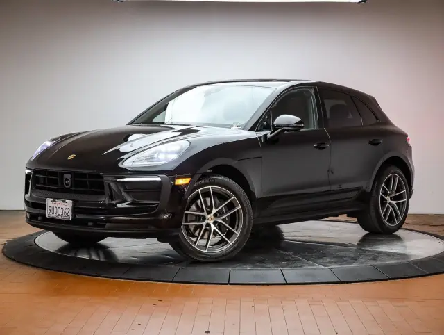 2025 Porsche Macan Base - Photo 6