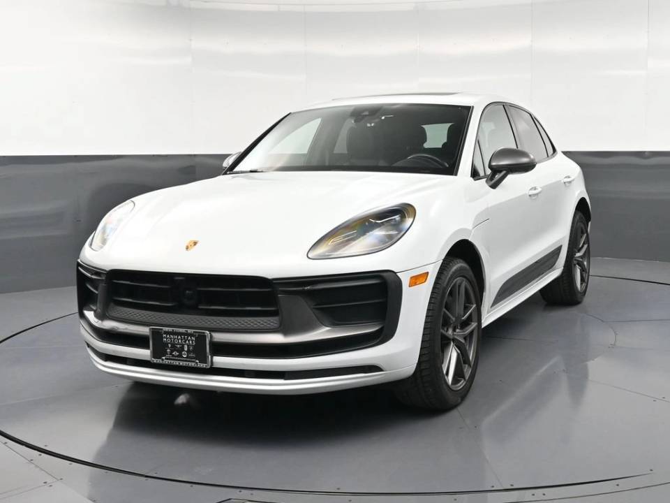 2023 Porsche Macan