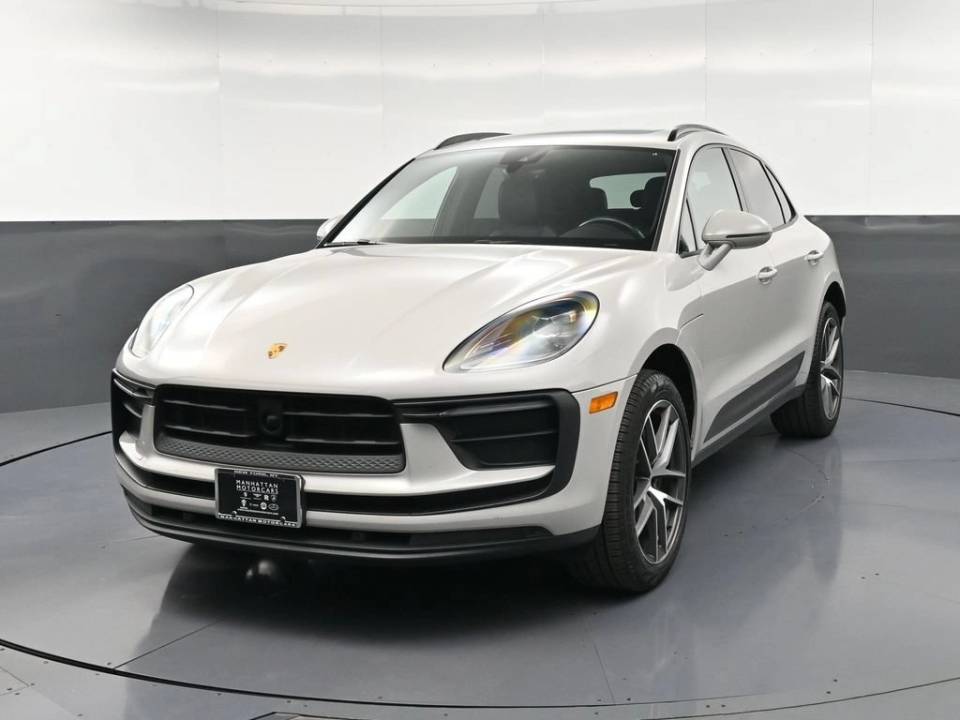 2023 Porsche Macan